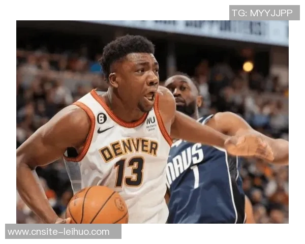 托马斯布莱恩特绝杀被帽怒推摄像头引发热议