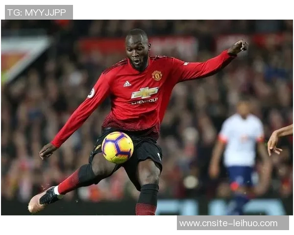 德里赫特社交媒体分享庆祝照片感谢曼联球迷支持艰难比赛后的喜悦 德里赫特社交媒体分享庆祝照片感谢曼联球迷支持艰难比赛后的喜悦