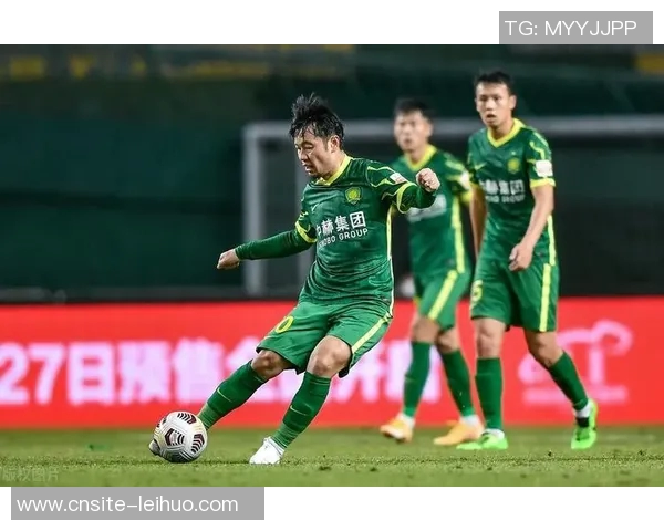 康冰宣布泰山主场全勤奖将颁发荣誉证书和88元文具礼盒以表彰球迷支持